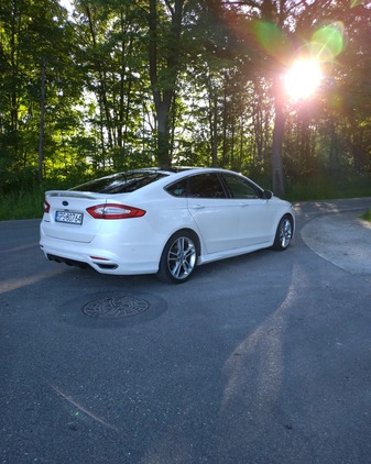 Ford Mondeo cena 68000 przebieg: 159000, rok produkcji 2015 z Gołańcz małe 191